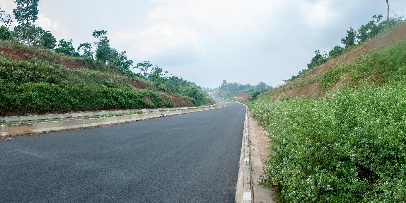 Le Cameroun envisage de bitumer près de 2000 km de routes entre 2024 et 2026